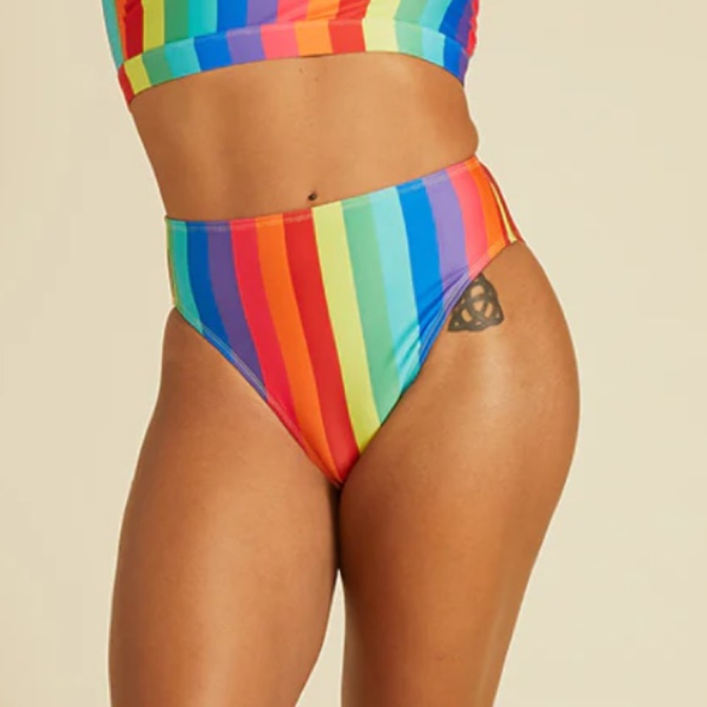 ModCloth Collectif The Franky High-Waisted Bikini Bottom Rainbow Stripe NWOT-XL